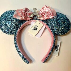 NWT. Disney Parks Epcot World Showcase Paris Sequin Ears Headband